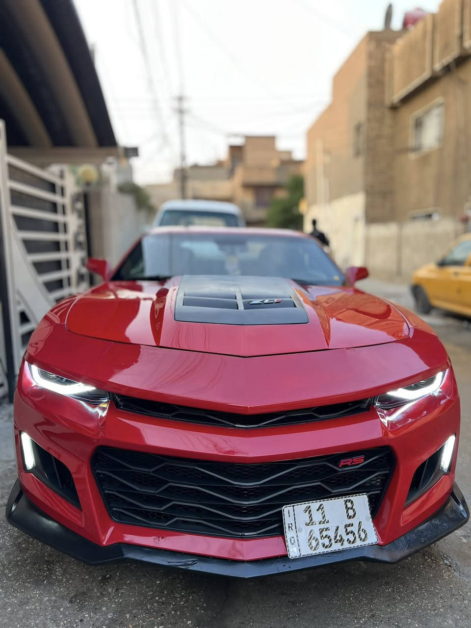 سلام عليكم

بيع بدون مراوس
اعلا مواصفات بالكمارو 
السياره كلش نظيفه 
موديل ٢٠١١ محدث ١٨ 
محرك 6 سلندر 
شاشه مع كامرا اندرويد 
لون احمر 
داتا شو 
تشغيل عن بعد 
كيجات اصليه 
كراسي كهرباء
تحكمات ستيرن 
شاشه اعطال 
تبريد ثلج 
سستم صوت بوستن
شفتات سرعه 
ويل ٢٠
بجم زنون 
السياره كلش مميزه ونظيفه  
مكان السياره بغداد الجديده 

سعر السياره ٩٣ ورقه 

*********** واتساب
