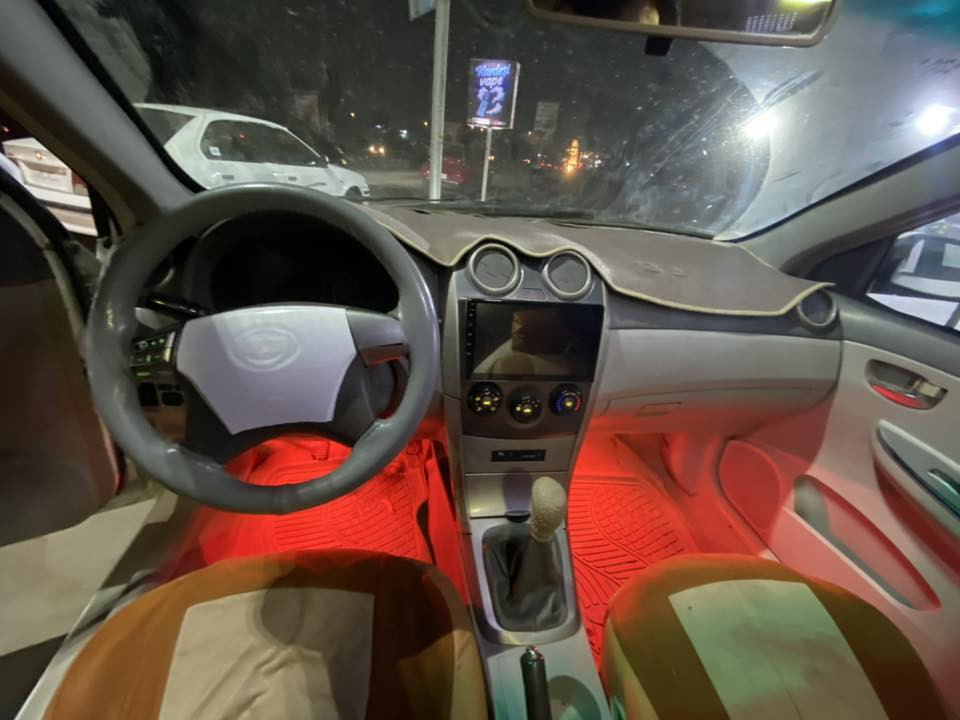 السلام عليكم
 BYD 2013للبيع 
كير عادي محرك 1500
السياره كفاله عامة ماعده اهلالات معمره  
حداديه 
شاشه
السياره جاهزه كلش
سنويه لل2029
السياره سعره 54 وبيه مجال 
مكاني ميسان العماره 
***********
