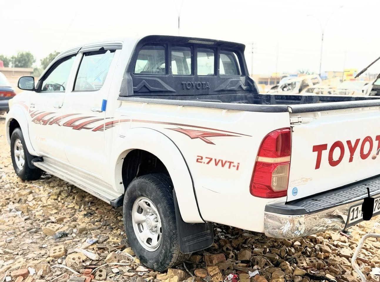 سلام عليكم.  بيكم.  فورويل.   البيع.  موديل 2006 محدث 14 

كير مكينه. نظيف       تخم تاير.    بيه ضربه بصيطه  بل لايت 
سيايق.      

 شاصي 22.       كير عادي.     رقم بغداد. نكليزي 

   تحويل. مباشر.       سنويه. ال 29.   

     مكان بغداد النهروان سعر 135 وبيه مجال الشراي 

               رقم. ***********
