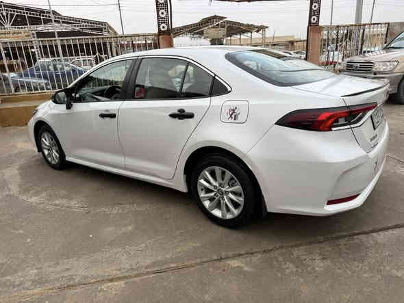 السلام عليكم للبيع بسعر مناسب ب172 ويرهم مراوس
تويوتا كورولا خليجي 
موديل 2023 
 شركه ساز 
  مكفوله من الصبغ والتبديل 
محرك 18 شرط 
كير شرط حداديه شرط 
 * ويل كب حجم جبير
 * مراي شفط وكهرباء اشاير بل مري.
 * دشبول ديجيتال. 
 * داخل ابيض.
 *بصمه سياره.
* شاشه ايباد شركه فول تحكم.
 * كامل تحكمات بل ستيرن.
 * 3 مودات قياده رياضي ويكو وعادي.
 *حساسات شركه.
 * لايتات زينون وليد.
 * مرآيات فوتو.
 * لايتات أمامية و خفيفة LED.
   رقم  اربيل شرط تحويل
السعر ١٧٢
عنوان صلاح الدين (بيجي) 
***********
***********
