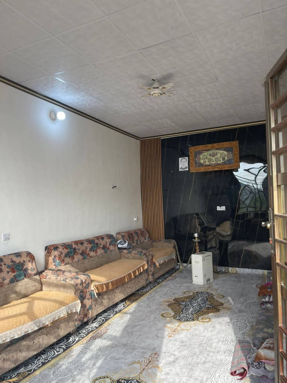 السلام عليكم بيت البيع🏠
مساحه 150 ركن
الموقع حواس شارع حي العباس غرفه 4 ونص 5 صاله 4 ونص 6 مطبخ 2 *4 استقبال 3 ونص 6 وكراج مال سياره
السعر 37💱 وبي مجال للستفسار ***********
السلام عليكم بيت البيع🏠
مساحه 150 ركن
الموقع حواس شارع حي العباس غرفه 4 ونص 5 صاله 4 ونص 6 مطبخ 2 *4 استقبال 3 ونص 6 وكراج مال سياره
السعر 37💱 وبي مجال للستفسار ***********
