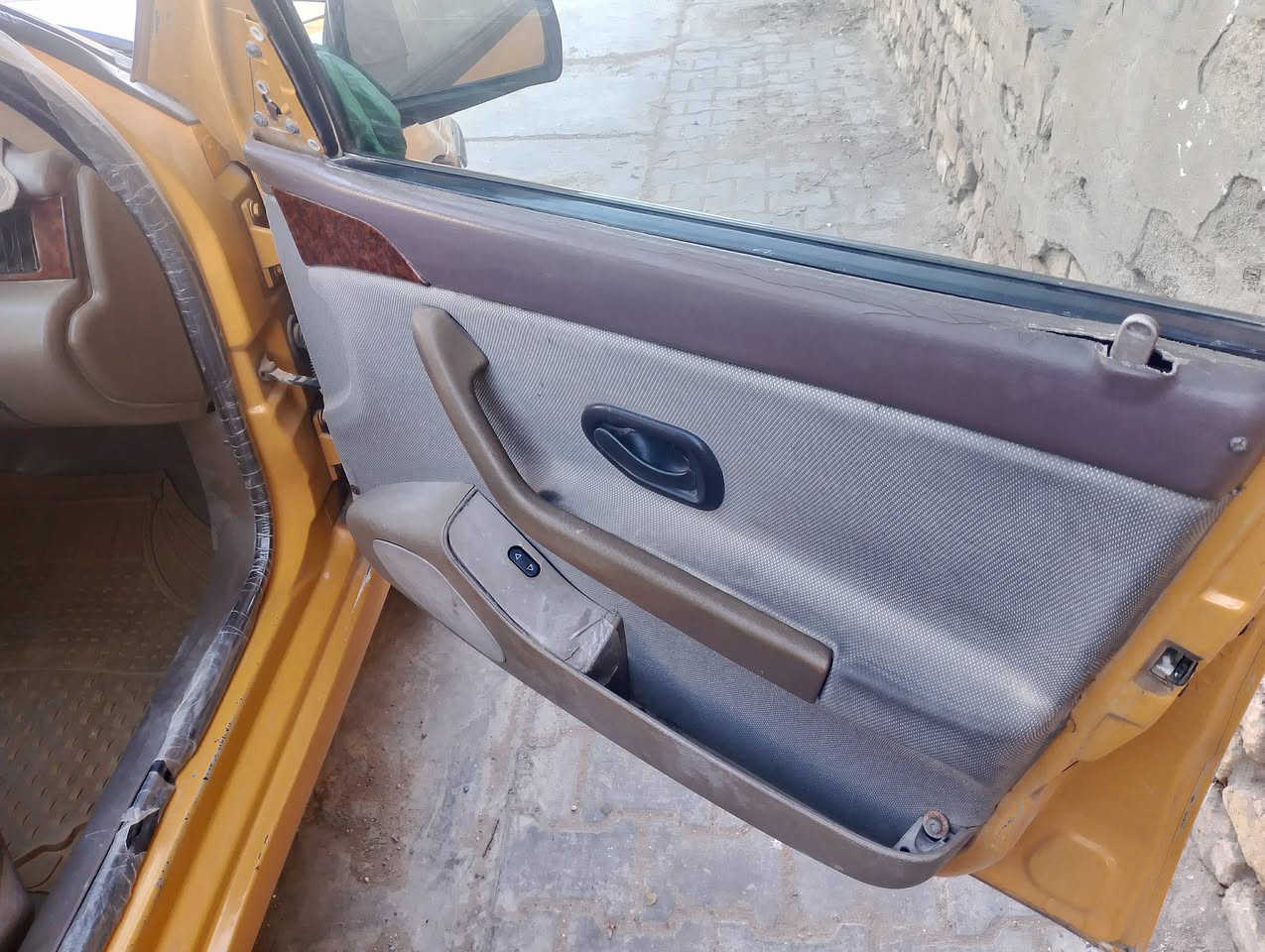 سياره البيع سمد جاهزه مكينه كير مكفول مديل ١٠ سعربي مجال مكاني واسط


**إذا كنت صاحب هذا الإعلان وتريد حذفه لأي سبب، رجاءا أرسل رسالة إلى الدعم الفني**