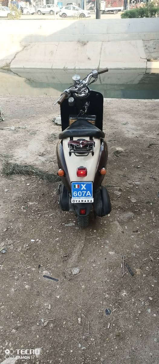 دراجه كلاسيك ابلاديه مامفتوحه ستان كهربائي مامفتوحه وصل معرض موجود صارله 11شهر نازله  حاويه تمشي 60 الدراجه خرسه ***********السعر 550
