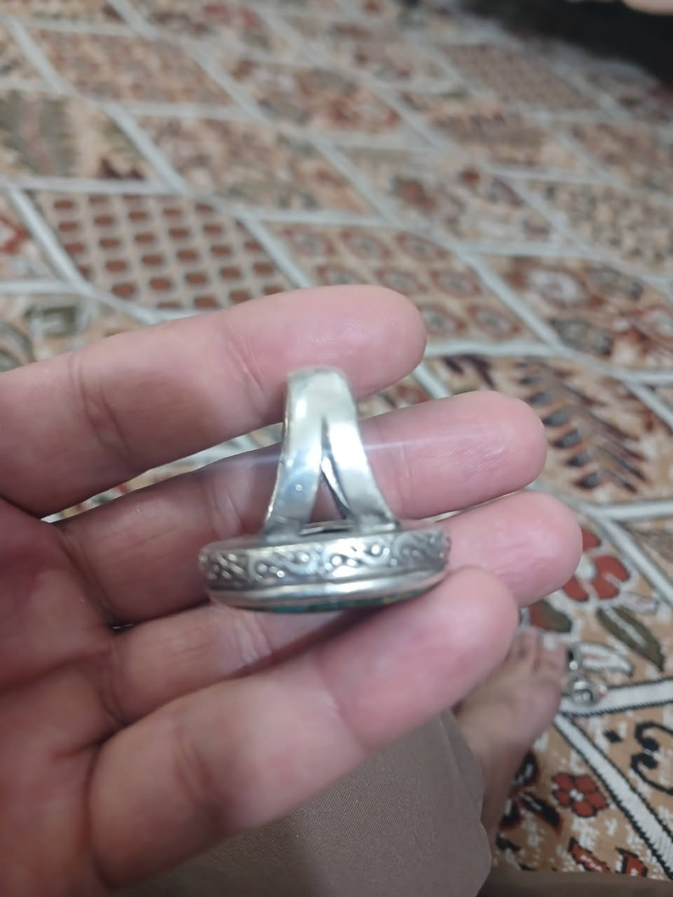 السلام عليكم .....
خاتم من حجر نيشابوري رضوي صياغة ثقيلة ومميزة ....


**إذا كنت صاحب هذا الإعلان وتريد حذفه لأي سبب، رجاءا أرسل رسالة إلى الدعم الفني**