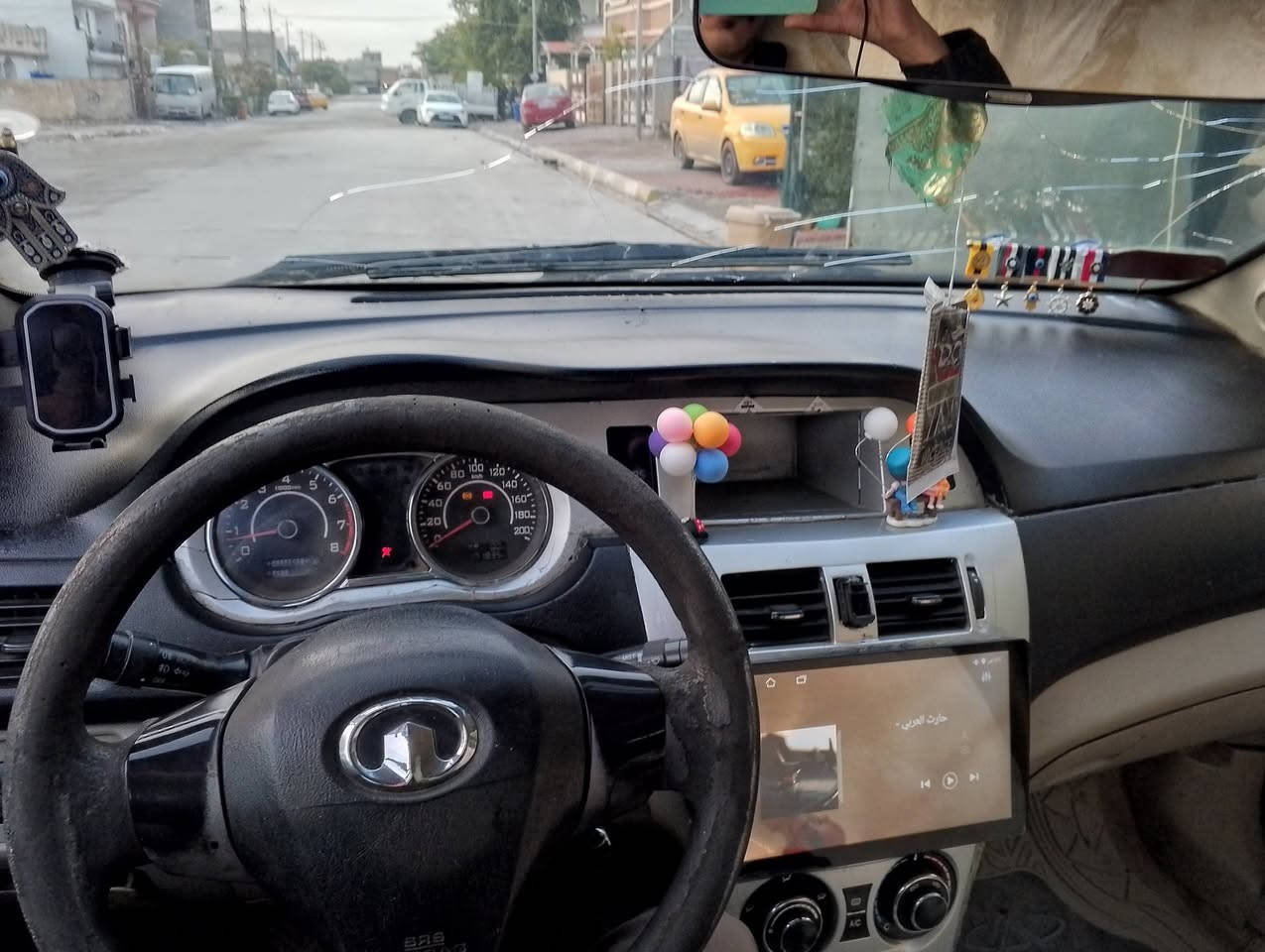 سلام عليكم اخوان لبيع كريت ويل موديل 2012 مشروع وطني لحد 28 كير محرك كورله ابو جف اوتو سيارة جديد تيرات جدد صدر جديد سيارة جاهزه سعر 45 او بيه مجال بصيط عنواني كركوك حي عسكري ***********
