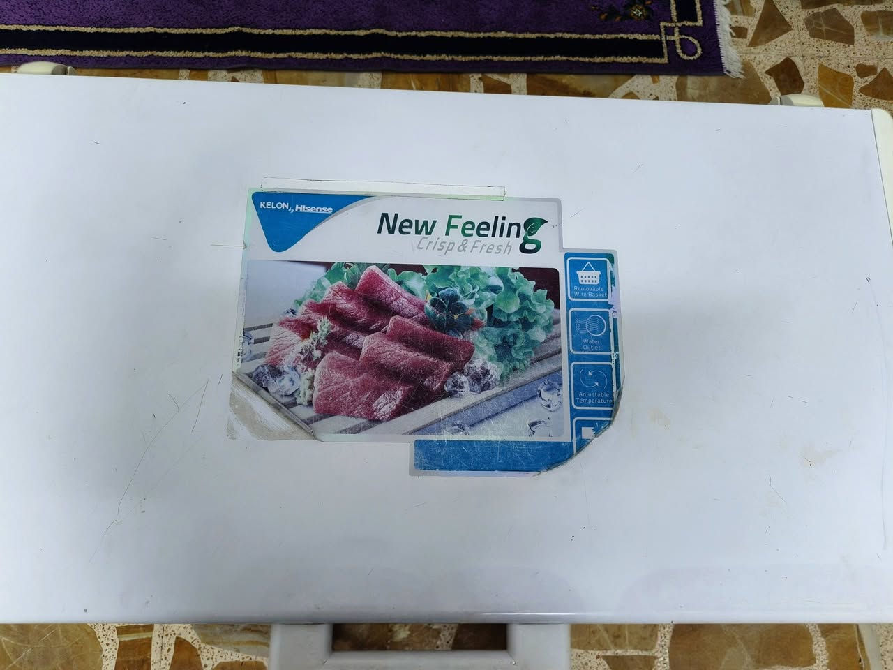 السلام عليكم مجمدة Kelon Chest Freezer. لون ابيض قياسها 14 قدم مجمدة نضيفة كبيرة غراضها كاملة من سلتين وسلة فاصلة وجامات ثنين مابيها نقص بس بيها عطل ما اعرفة  شنو جانت تشتغل بس هسة مااعرف شبيها سعرها 80 ألف وبيها مجال العنوان: بغداد _مدينة الصدر _قطاع 23 _ الاورزدي. الرقم *********** موجود واتساب مازنجر موجود 24 ساعة
