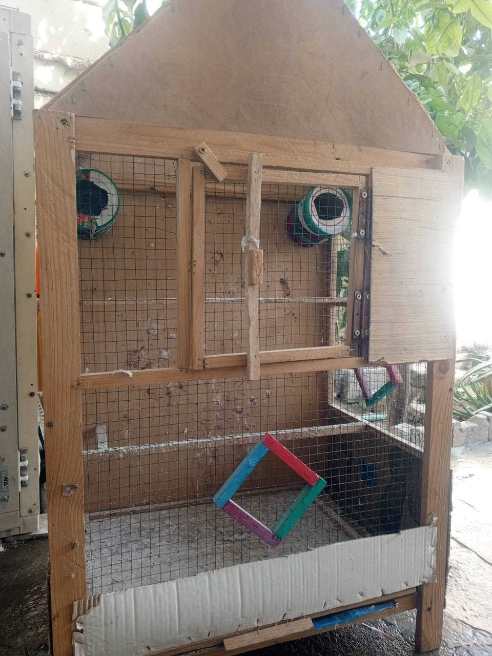 قفص للبيع
ارتفاع 110 عرض 60 
سعر:25


**إذا كنت صاحب هذا الإعلان وتريد حذفه لأي سبب، رجاءا أرسل رسالة إلى الدعم الفني**