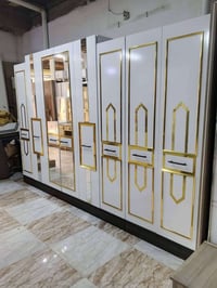 غرفه اخشاب • ١٠ قطع • ما بيها ضرر