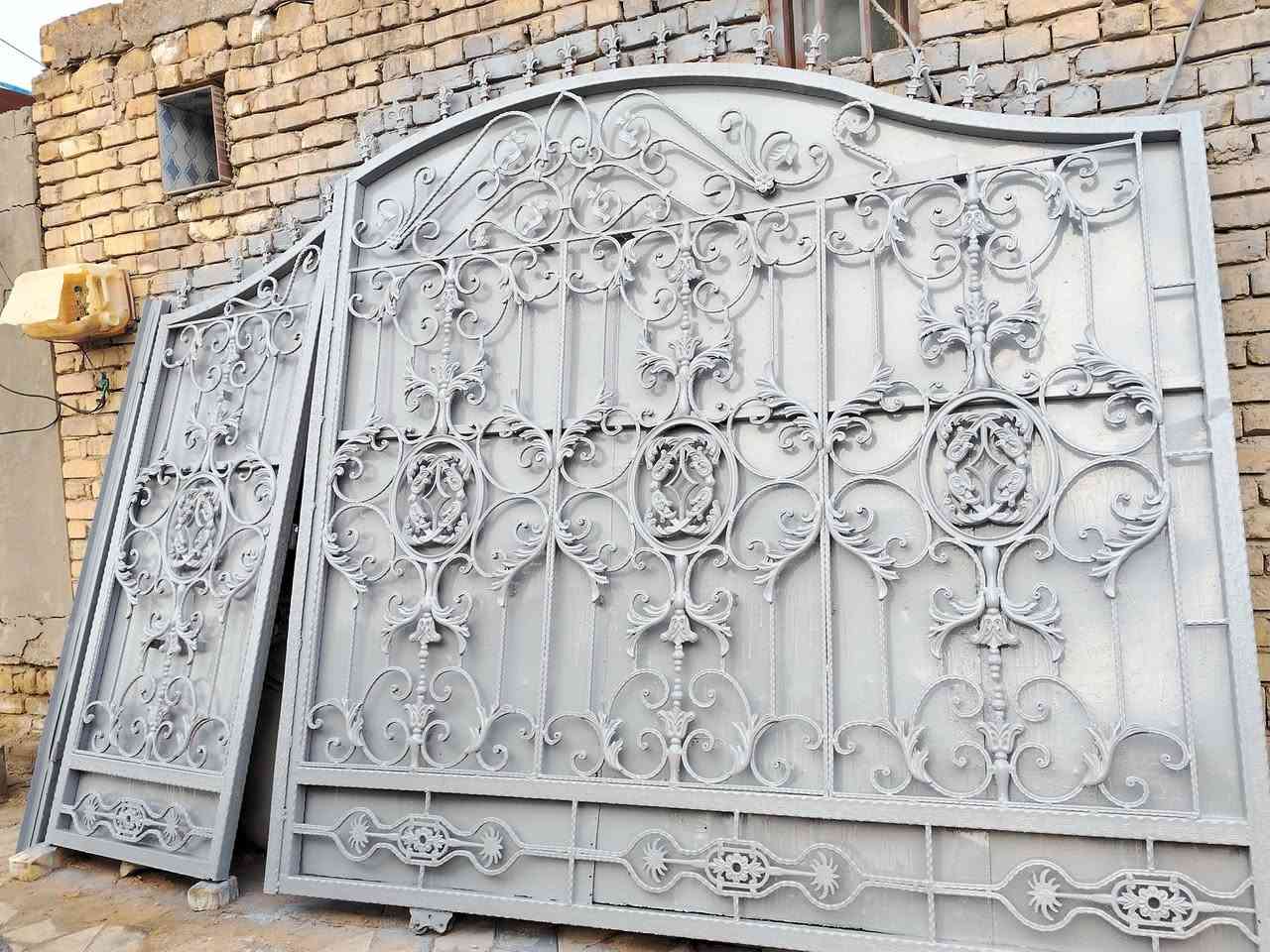 السلام عليكم  باب تسكام للبيع تصال على هاذا رقم ***********
