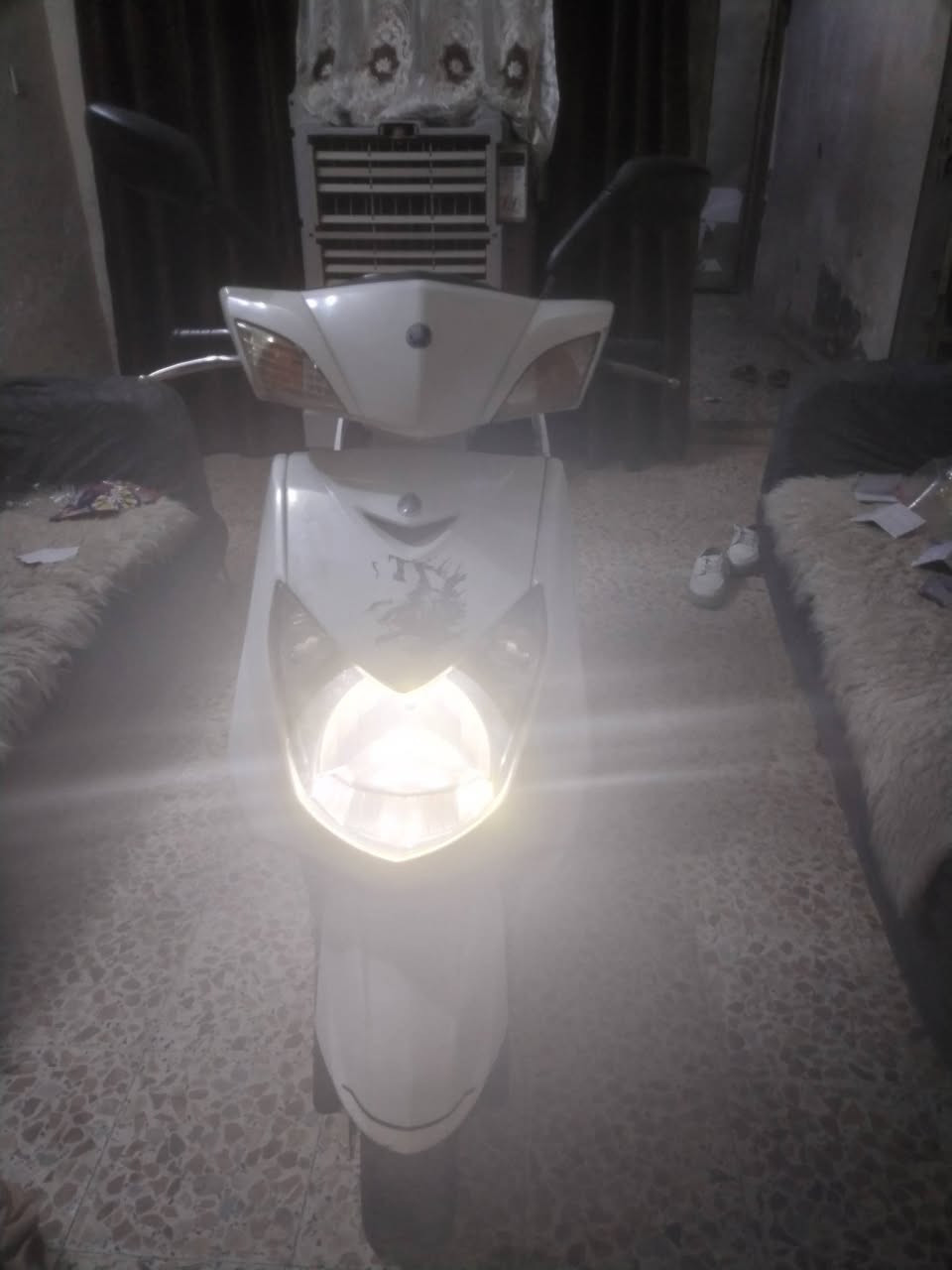 سكنس فحل كله مختمه كله شغاله اي نقص مابيه نضافه فول دراجه جديده لوك السعر ٦٥٠ بغداد المشتل ***********
