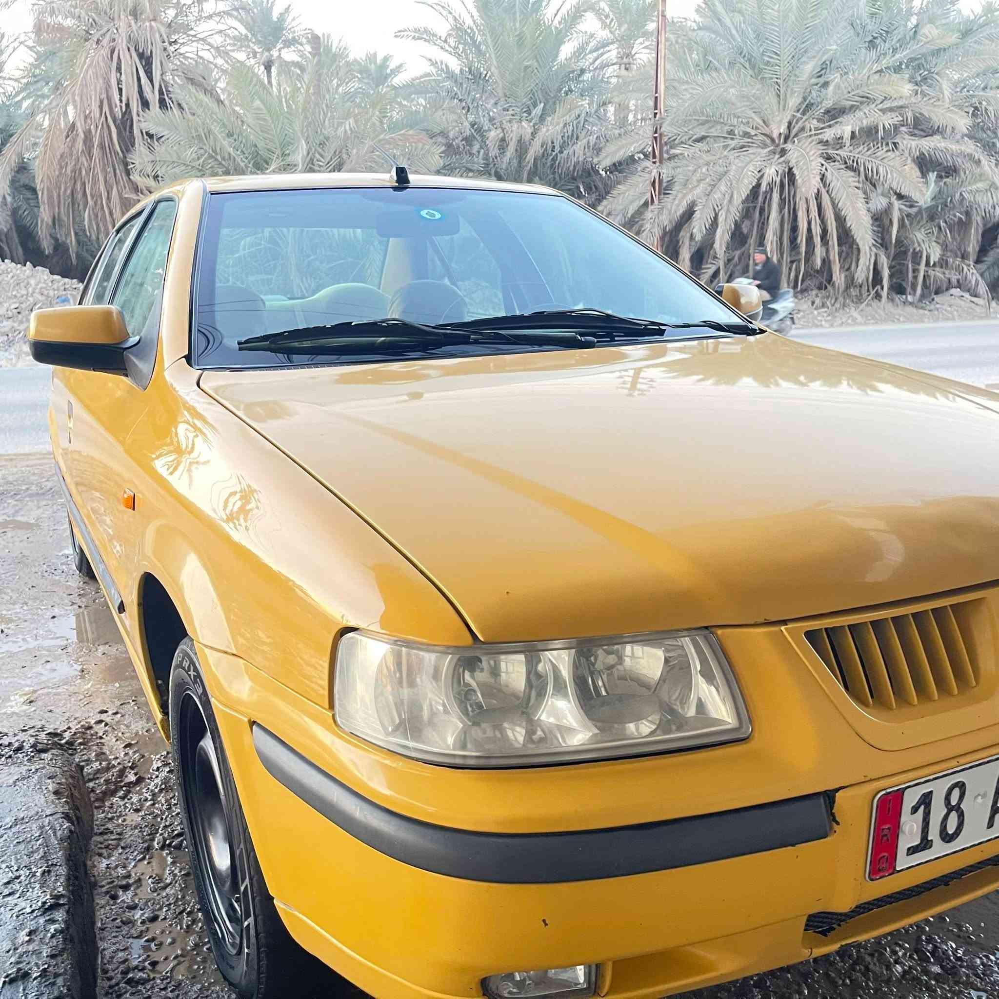 السلام عليكم سياره موديل 11رقم نكليزي بابل كير ومكينه خير من الله حداده جديده كلج طبي داينمو جديد كمبريسر جديد تبريد ثلج تخم تاير جديد  معمره هلالت ودوس ***********   33
