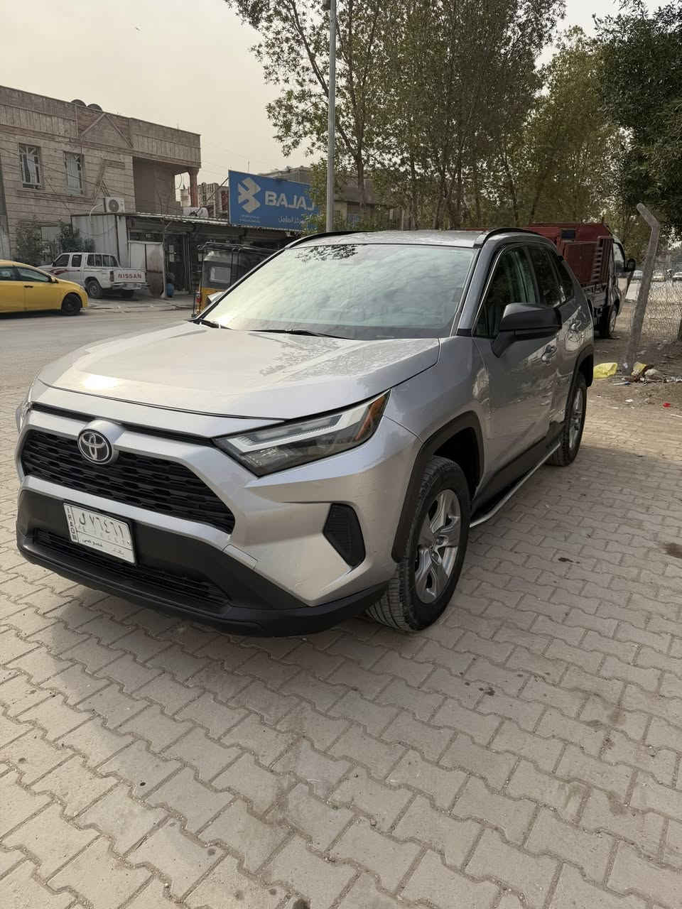 تويوتا راف فور 2022 LE
الحادث موضح بالصورة 
السعر 220 
مكان السيارة / بغداد 
للاستفسار/ ***********
