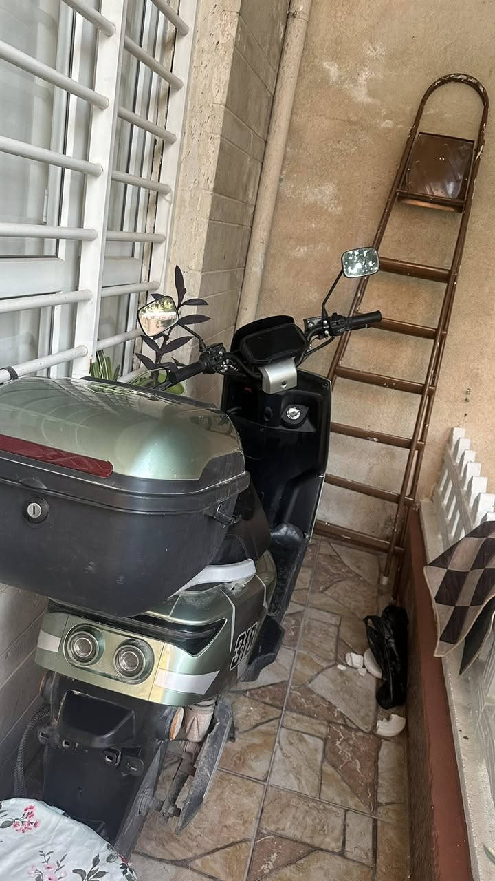 السلام عليكم ماطور ٣١٨
ست بطاريات  مكلف بل نشر باقي التفاصيل عل ارقام 7886688865بي واتساب بس

***********وهذا مكالمه 
اكرر مكلف بل نشر اتصل عل ارقام 
السعر ٥٥٠ وبي مجال
