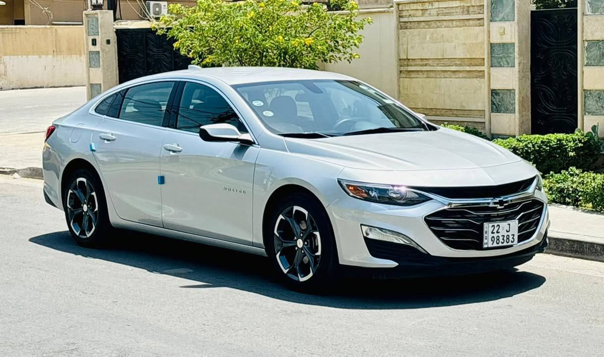 ماليبو ٢٠٢٢ للبيع    سيارة مكفولة بدون بارد بدون تبديل بدون صبغ  فقط دعامية وشباك صور الحادث مرفق بالمنشور السيارة بدون ايرباك ماشية ٨١ الف كيلو وقابل للزيادة   يرهم مرواس بس بسيارة سعر اقل 
تحويل فقط السعر ١٥.٥٠٠$ 
مكاني بغداد 
***********
