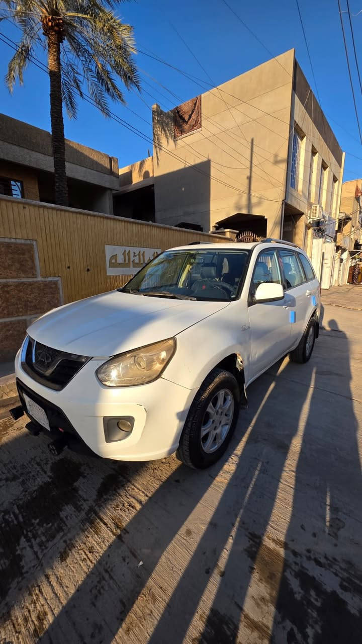 تيكو 2014 مصبوغة حزام حلوة وجاهزة وما بيها اي نقص مكينة 2000ميكانيكي المرغوب السعر 60 ورقة 
للاتصال ***********
