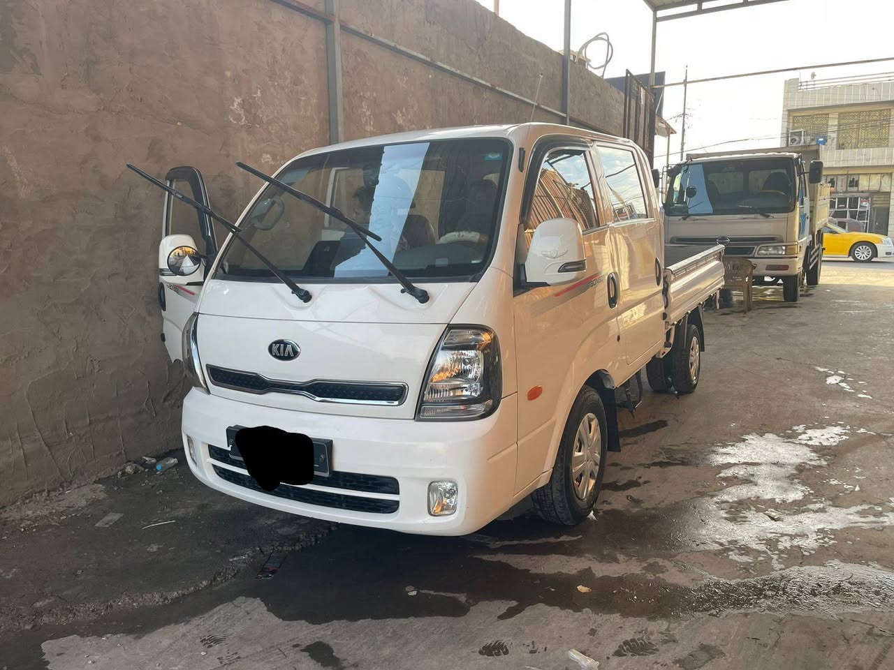 السلام عليكم كيا مديل 2020دبلو فول اوتوماتيك واحد على واحد رقم بغداد كفاله عامه من الصبغ من التبديل من الضربه سياره جديده ***********
