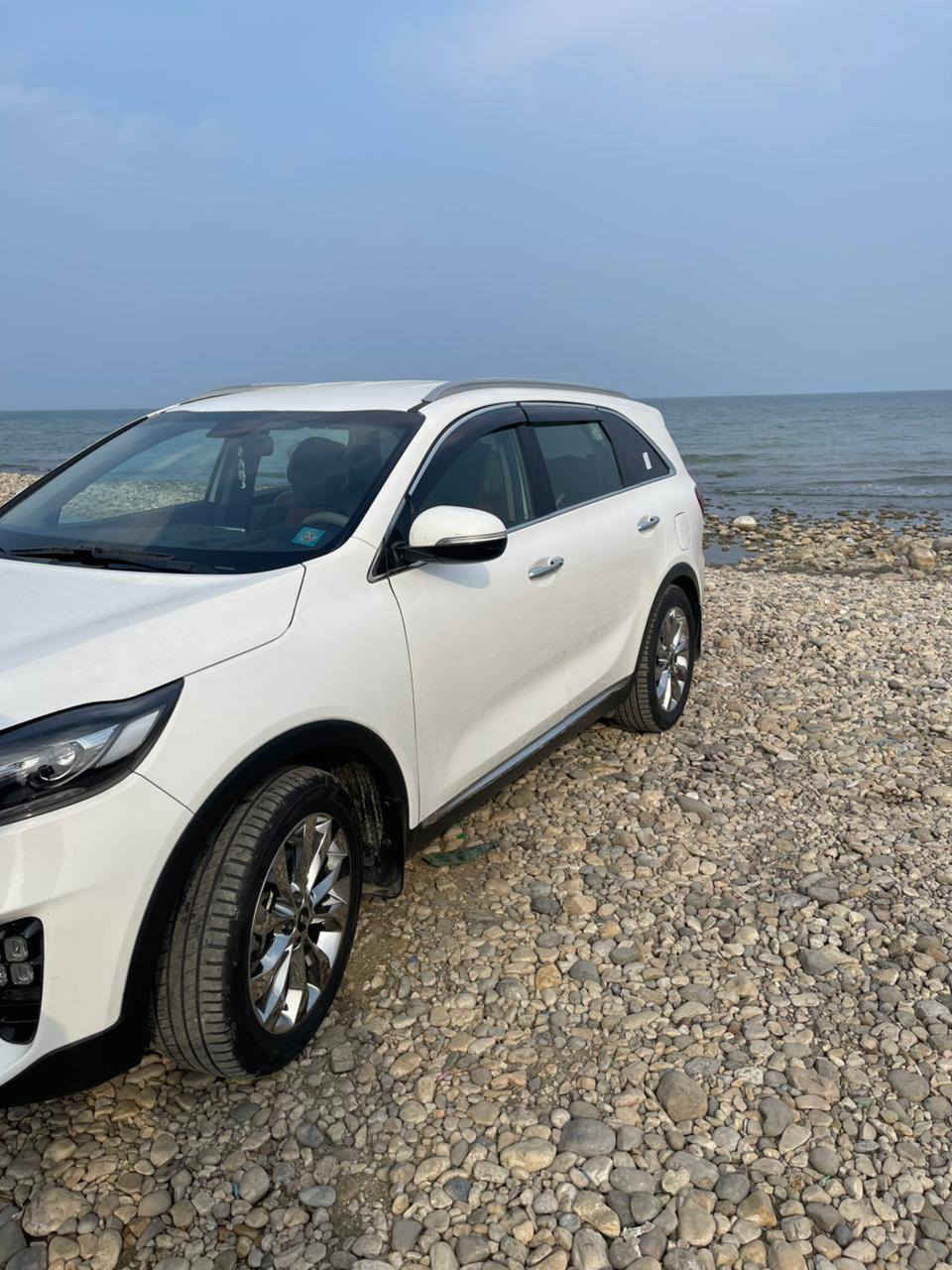 سورنتو مديل 2020
خليجي كفاله من عدا باب الخلفي شبر ماشر بل صوره بس 

6 سلندر 

7 راكب 

ماشيه 94 k

3 قطع تبريد تبريد منفصل 

كير ومكينه كفاله 

حداديه جديده 

تخم تاير وباتري جدد 

 رقم بابل 

السعر 260

مكاني كربلاء 

اتصال بس ***********
