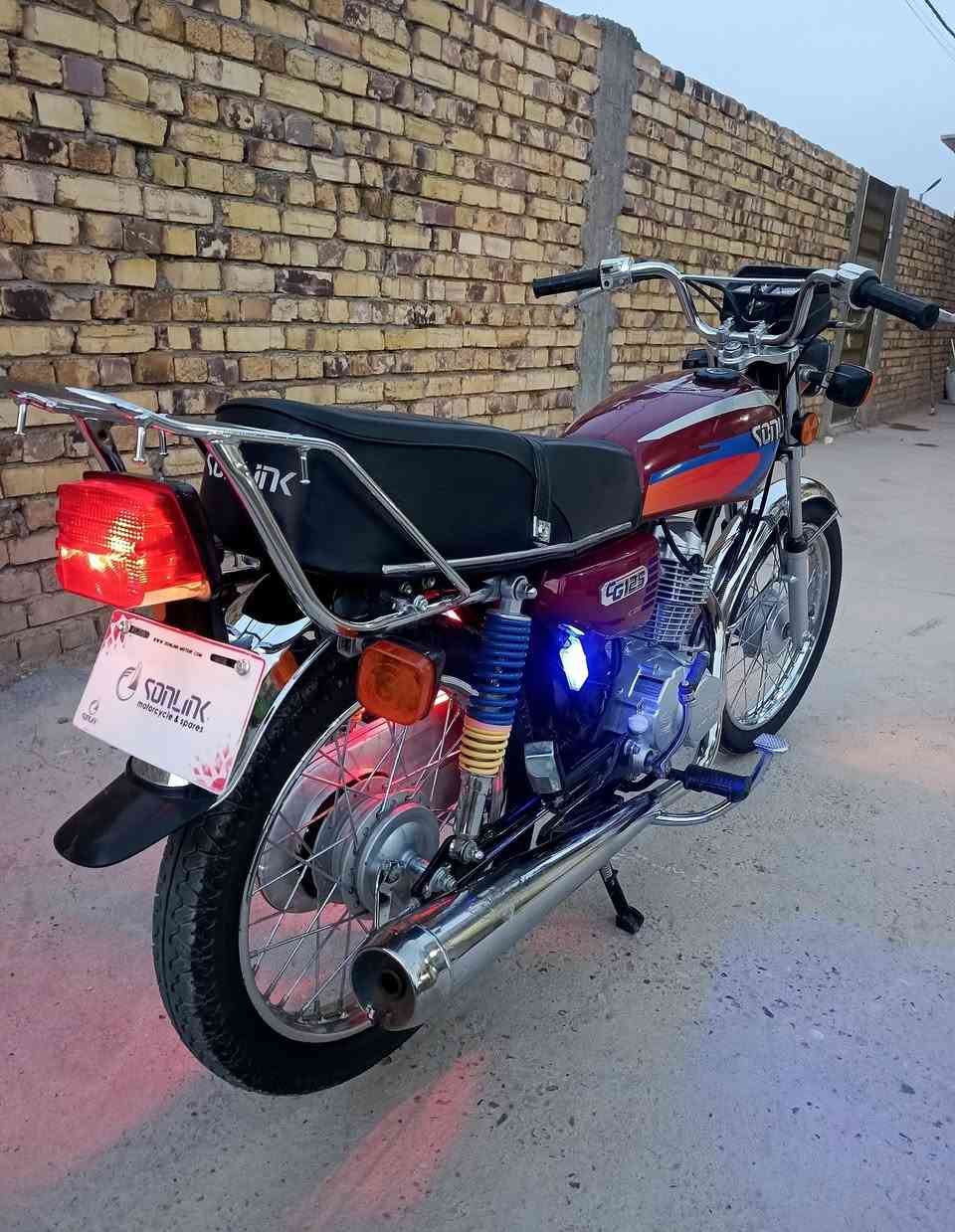 للبيع نامه سونك 2025اوراق.
كفاله عامه كرهبايات كله شغاله.

شلعه فول نضافه1/1

السعر//670 او بيه مجال حك الجيه.

المكان// القاسم ع ناحيت الطليعه 👉🏻 

الشراي يتصل// ***********📞☎️
