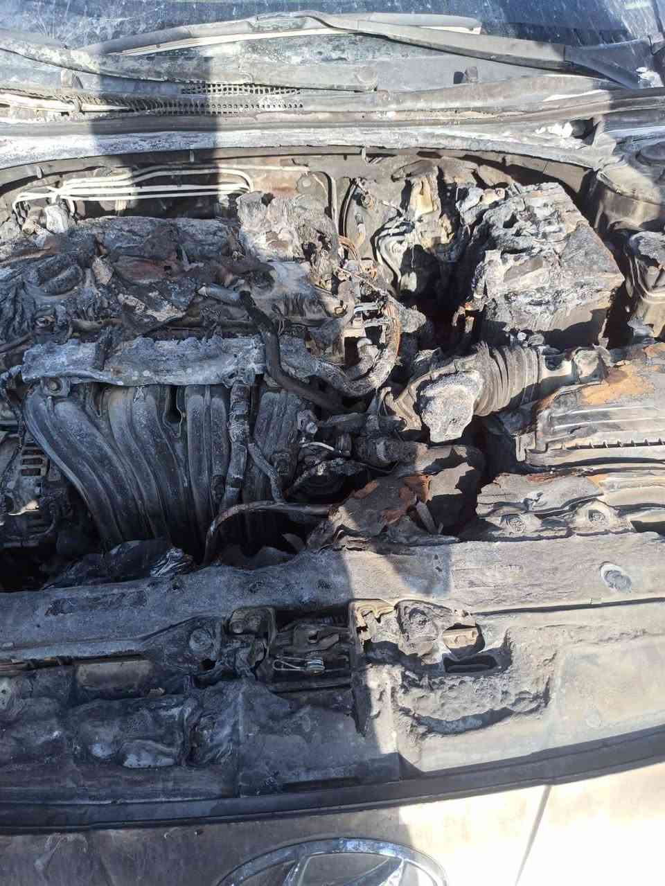 موديل 21 معوقين اتعهد بالوكالة والتحويل لحين انتهاء مدة الحجز حادثها سابقا قبق جنطه بسيطه كلش ابيع ع حادثها الي كدامك بالمنشور السعر 95 
الضرر ضفيره وجزء من الدشبول والمكينه شوف العين الاجزاء البلاستك فقط 
مكلف بالنشر هذا رقم صاحب السياره 
***********
