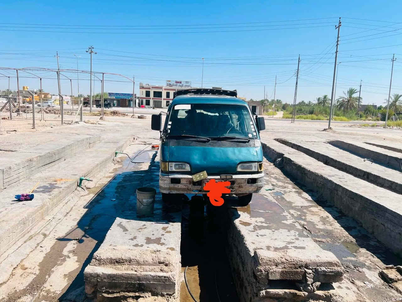 سلام عليكم اسيه لبيع مديل 95 رقم احمر سياره جاهزه من كلشي مابيه نقص مكينه وكير وكسن فول وسياره معروفه بل مشي وخفه كلش خفيفه سياره حلوه سعر25 رقمي *********** بيه وتساب
