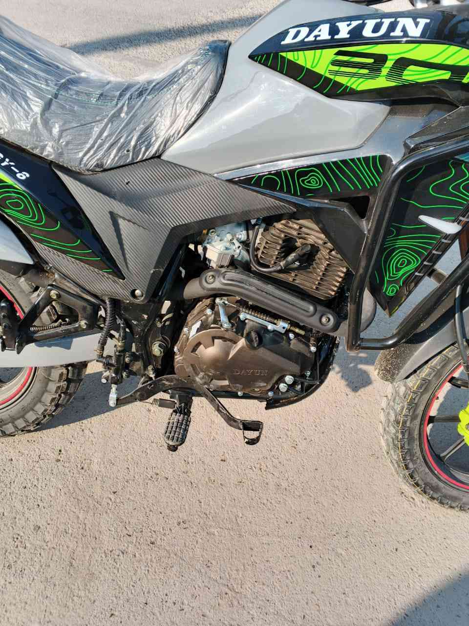 السلام عليكم ورحمه الله وبركاته الحلال للبيع بسبب الضرف اللهم لك الحمد دراجة خير من الله وأول مرة اصعد دراجة براسها حض الله شاهد مو لأن دراجتي
اخوان ميحتاج احجي دراجة زيرو ماشية فقط الفين وكسور 
محرك 300 موديل 26 ويل كب 
هية والبيها للبيع 
سعر خاص 
والسعر مابي خطورة على حياتي بس والله بسبب ناس اللي تكسر بحلال غيرها وهاي اول مرة أعرض بدون سعر وماالوم اللي يعرض وميحجي السعر
مكان بغداد قضاء أبو غريب 
***********
السلام عليكم ورحمه الله وبركاته
