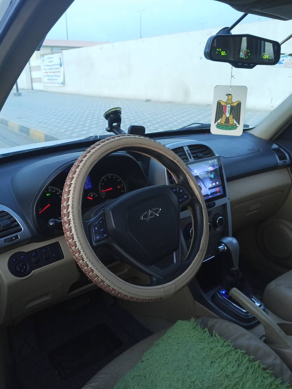 السلام عليكم
تيكو للبيع موديل 2015 
كير ميكانيكي ماشيه 97
مكانها ميسان 
للاستفسار: ***********
