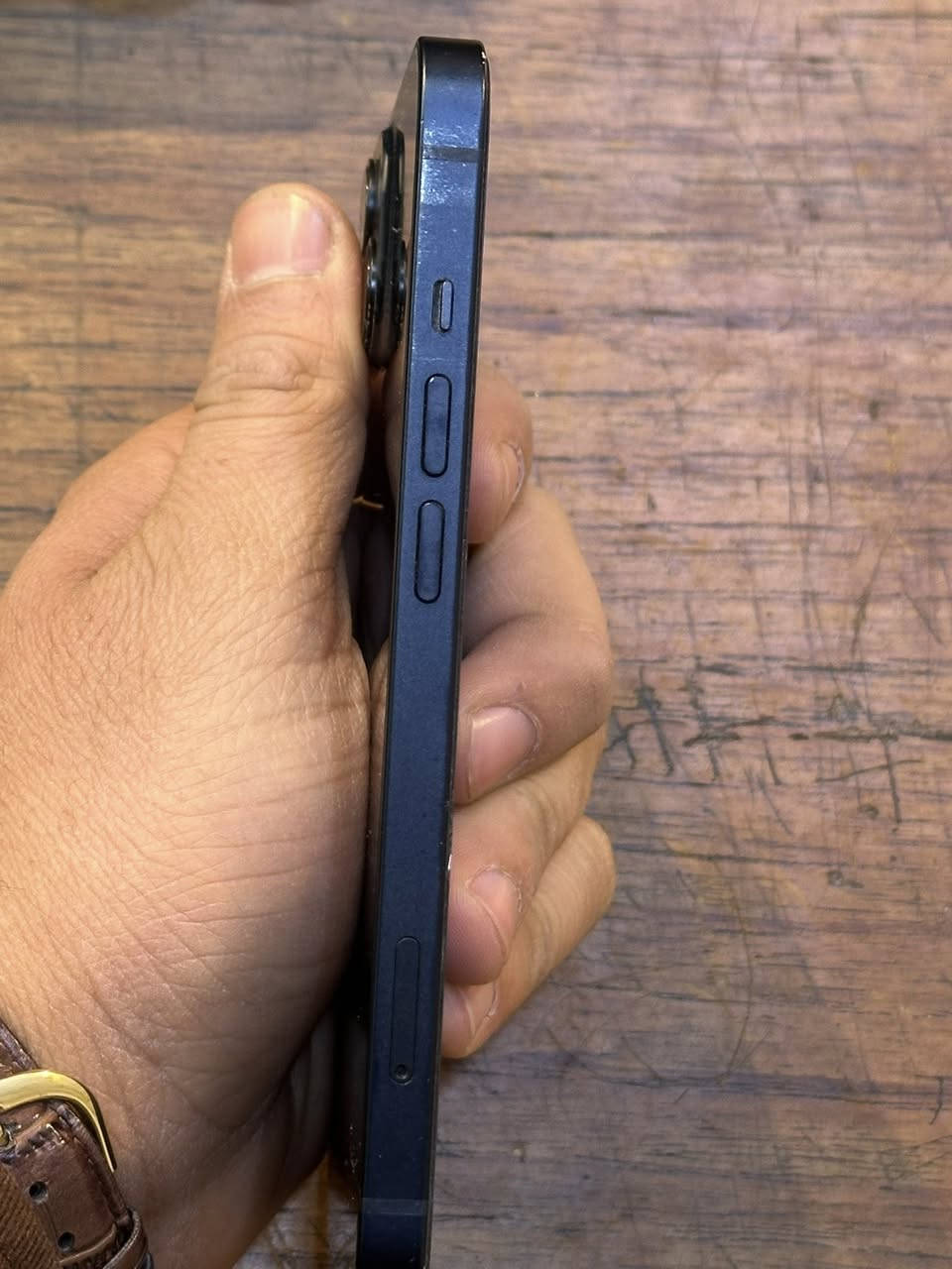 السلام عليكم
 
للبيع ايفون 13 العادي اللون نيلي الذاكرة (128) 
نسبة البطاريه (85) بلادي السعر 400 الف 
الموقع بغداد الحارثيه
رقم الهاتف ***********
