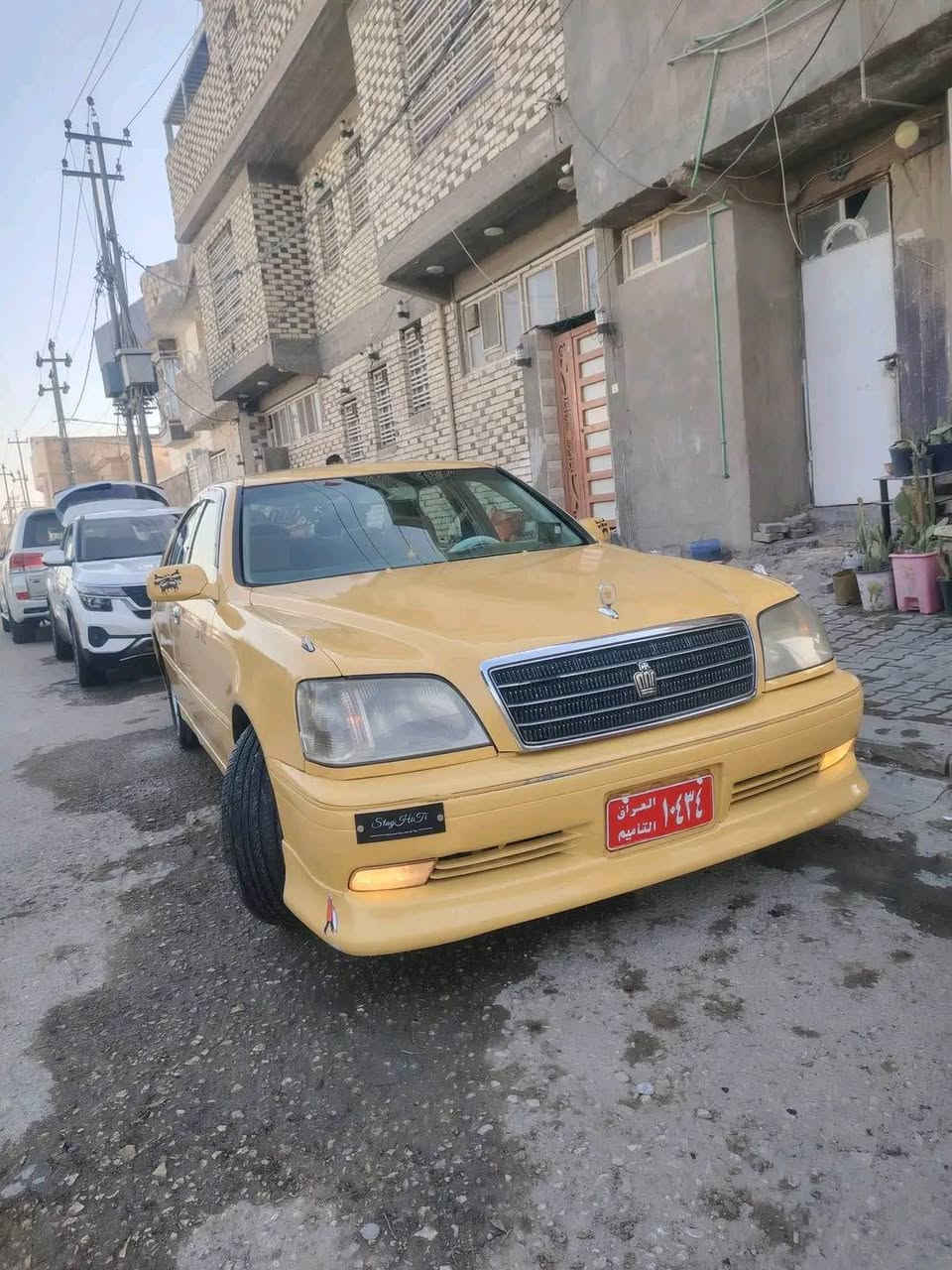 السلام عليكم ملكه للبيع رقم صدامي كصت جنطه مكينه2500 كير حداديه تخم تاير جدد راعيها بنجف  40وبيها مجال رقم الهاتف ***********
