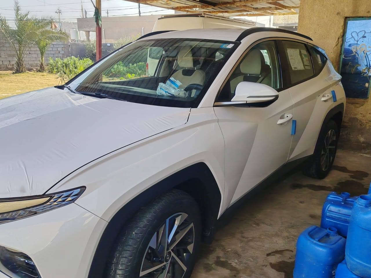 السلام عليكم البيع توسان   موديل 24 مكفوله كفاله عامه ماشيه 16 الف عنوان بغداد ***********
