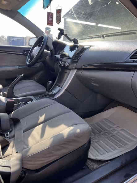 سلام عليكم ..

سوناتا 2009 امريكي رقم جديد تحويل مباشر 
السياره بيها قطعتين  بنيد وجاملغ 
مكينه 2400 السياره كما موضحه في الصور تجي وتشوف 
مكان واسط ( الحفريه ) 

السياره معروضه _105 ورقه  وبيها مجال قليل  
للستفسار الاتصال ع _ ***********
