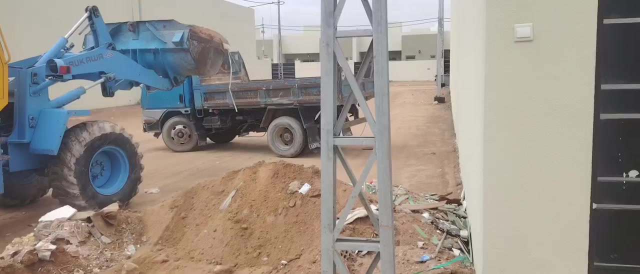 نجهز  نحفر   ندفن  تجهيز الحدائق برمل - زميج-ورفع التراب القديم 
تجهيز حقدائق  برمل الشاطئ الزميج وحفر الطبقه السبيس ونخلي الزميج الحله شرط الزميج زميج الكوفه انسب السعار  العمل مشنو كله واضح كدام عينك  
***********
