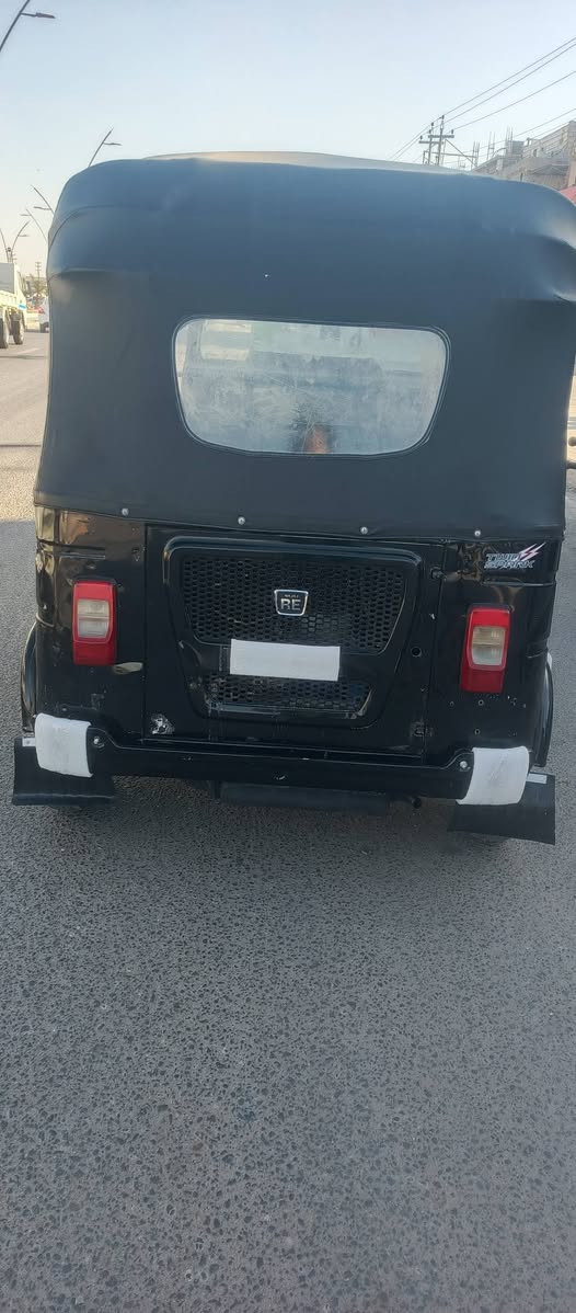 سلام عليكم ورحمه تكتك باجات موديل 22 وراق سحب وراق سحب مكفوله مكينه مجفته تجفيت شركه  ناعمه لاتنقص ولاتبخر تكتك حلوه وجاهزه منكلشي كرهبايات كله شقاله سعر 4500وبيه مجال مكاني البصره ***********
