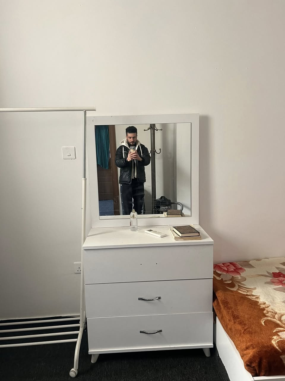 قيم  باليرضى واخذ***********
