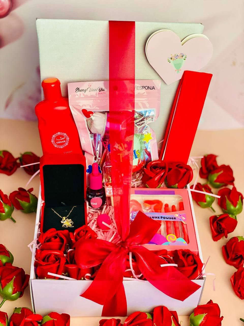 ✨ هدية عيد الحب ✨
لأن الحب مو بس للحبيبة ❤️
الحب يكون للأم، للأخت، للزوجة،
ولكل شخص غالي بقلبك 🌸
اختر هديتك وعبّر عن حبك بطريقتك 🤍


**إذا كنت صاحب هذا الإعلان وتريد حذفه لأي سبب، رجاءا أرسل رسالة إلى الدعم الفني**