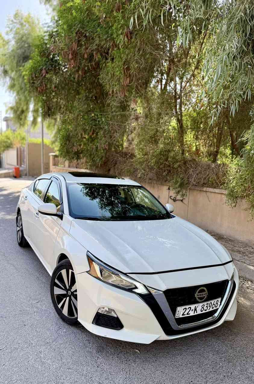 نيسان التيما موديل 2021 SV فول مواصفات كشن كهرباء كشن هيتر فتحة سقف رادارات أمامي وخلفي وجانبي ومواصفات الفول معروفه بدون اي نقص حدادية صدر كير محرك كلة بشرط سنوية وهزة جديدة ضرر السياره 3قطع امامي وباب السكن وباب السايق فقط بخ امريكا بدون ضرر السعر135$ رسايل ماجاوب شراي أتصل واخليك ع راسي ✅
***********
