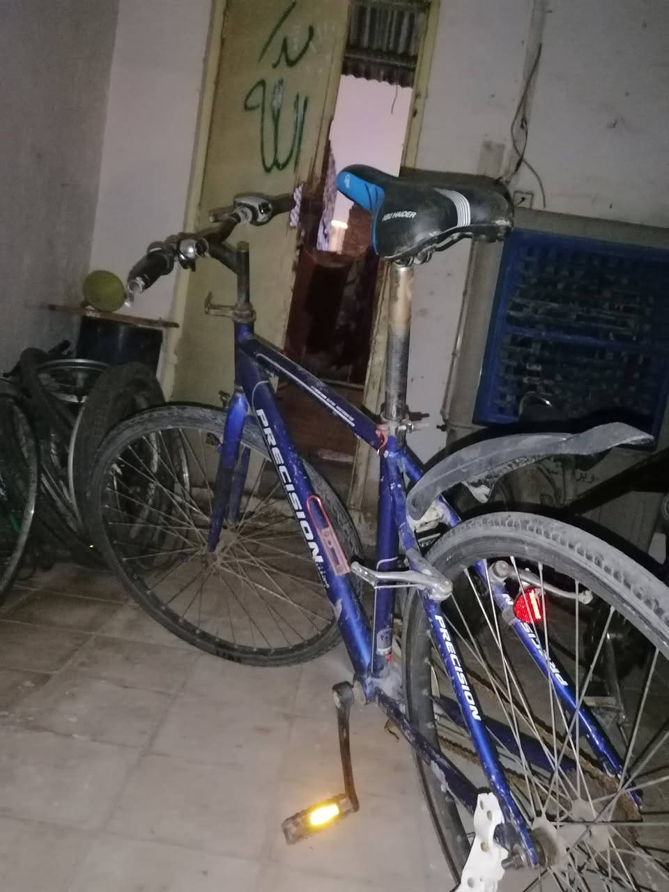 بايسكل للبيعالسعر 45 في مجال


**إذا كنت صاحب هذا الإعلان وتريد حذفه لأي سبب، رجاءا أرسل رسالة إلى الدعم الفني**