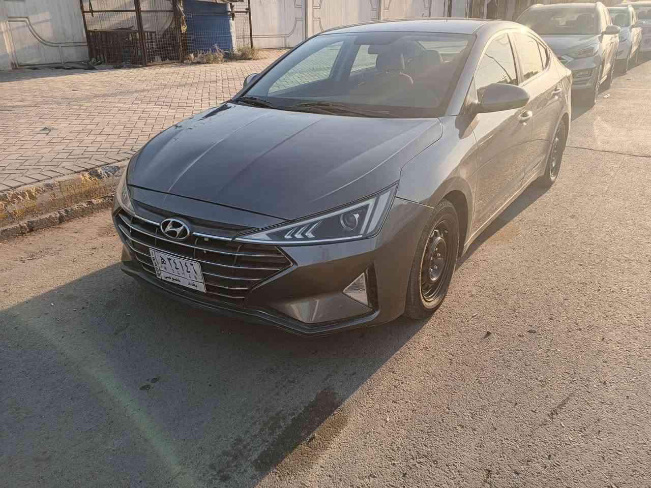 السلام عليكم النترا 2019 وارد امريكي حادثه دعاميه فقط بدونواخل السياره مقفوله جيرم ماشي 49 سياره باسمي السعر 135 وبيها مجال غير متواجد على الفيس رقم الهاتف ***********
