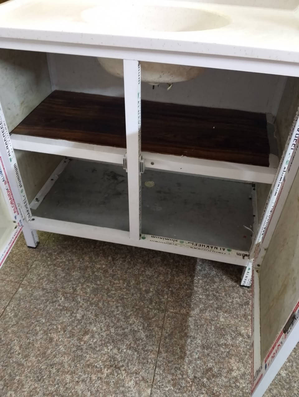 كاونتر 3 قطع سنك مرمر نظيف جدا السعر 225 ألف بغداد مع التوصيل


**إذا كنت صاحب هذا الإعلان وتريد حذفه لأي سبب، رجاءا أرسل رسالة إلى الدعم الفني**