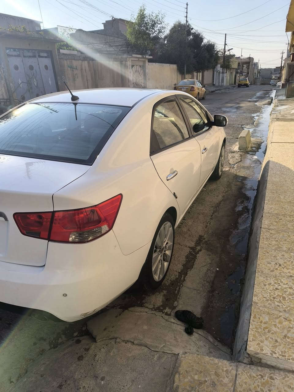 سيرتو موديل 2013 فول مواصفات 1/1 بيه شبر صبغ بلا دواخل للاستفسار ***********
