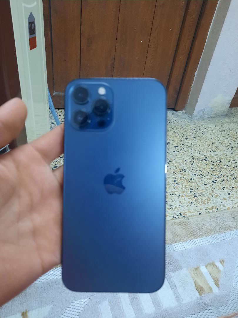 السلام عليكم ايفون 12 بروماكس لل مراوس فقط.. مبدل شاشه ٣ خيارات فيس ايدي شغال تك ١٢٨ بطاريه ٧٢ لل مراوس فقط التواصل *********** بي واتساب
