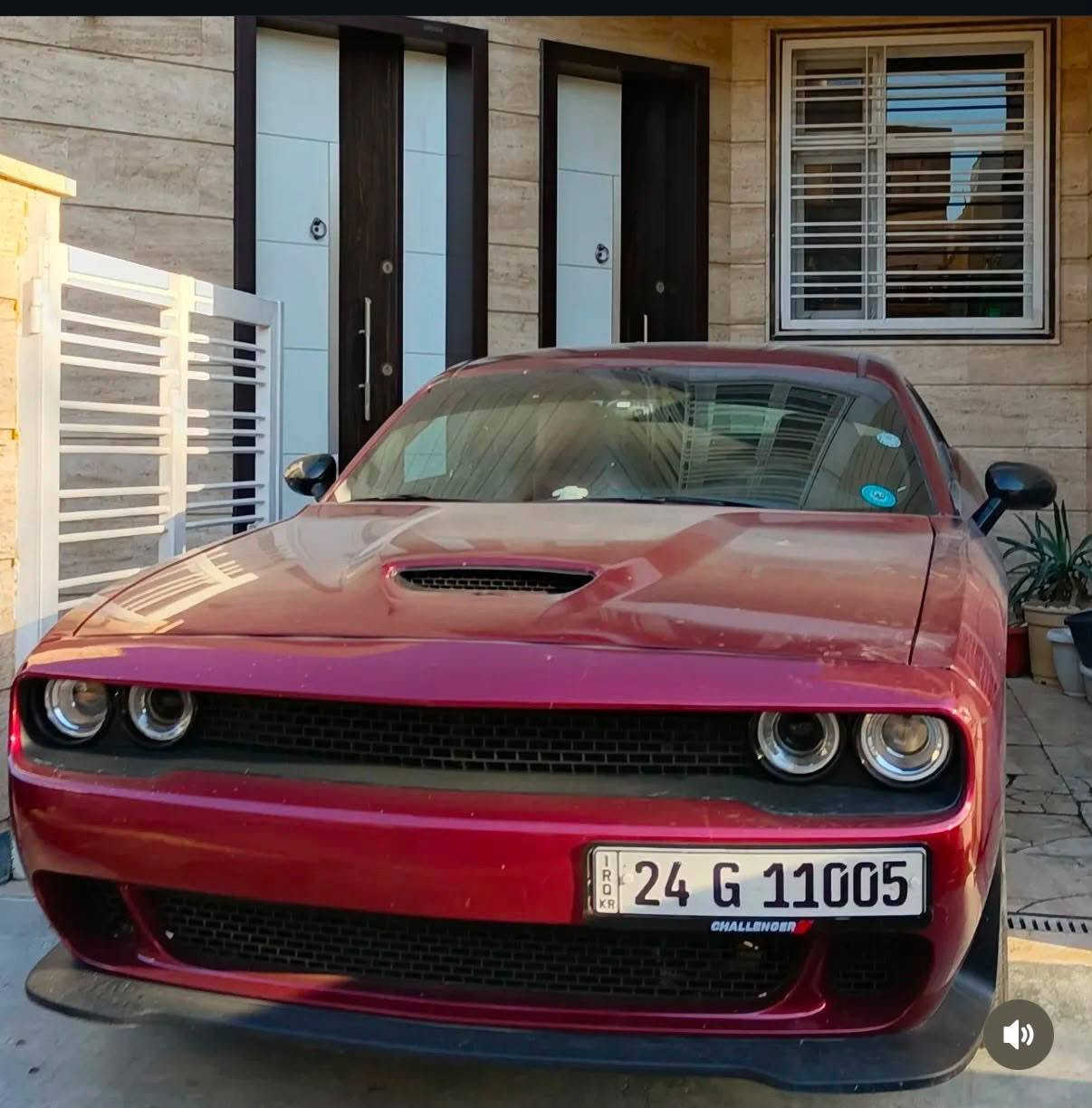 🔥 للبيع: دودج جالنجر (Dodge Challenger) –
​✨ 
​النوع: دودج جالنجر (Dodge Challenger)
​المواصفات: وارد أمريكي – فول مواصفات 
​اللون: أحمر ماروني (ماروني مميز جداً)
​المرقم:  (مميز..دهوك )
​الحالة العامة: السيارة بحالة ممتازة جداً، نظيفة وقوية وجاهزة للاستخدام بدون أي مصاريف.
​💰 السعر المطلوب: 155 ورقة ($15,500) (وبي مجال بسيط للطيبين والمشتري الجاد)
​📍 المكان: [بغداد ]
📞 للتواصل والاستفسار: [***********]
💬 أو عبر المراسلة المباشرة (الخاص
💯💯
