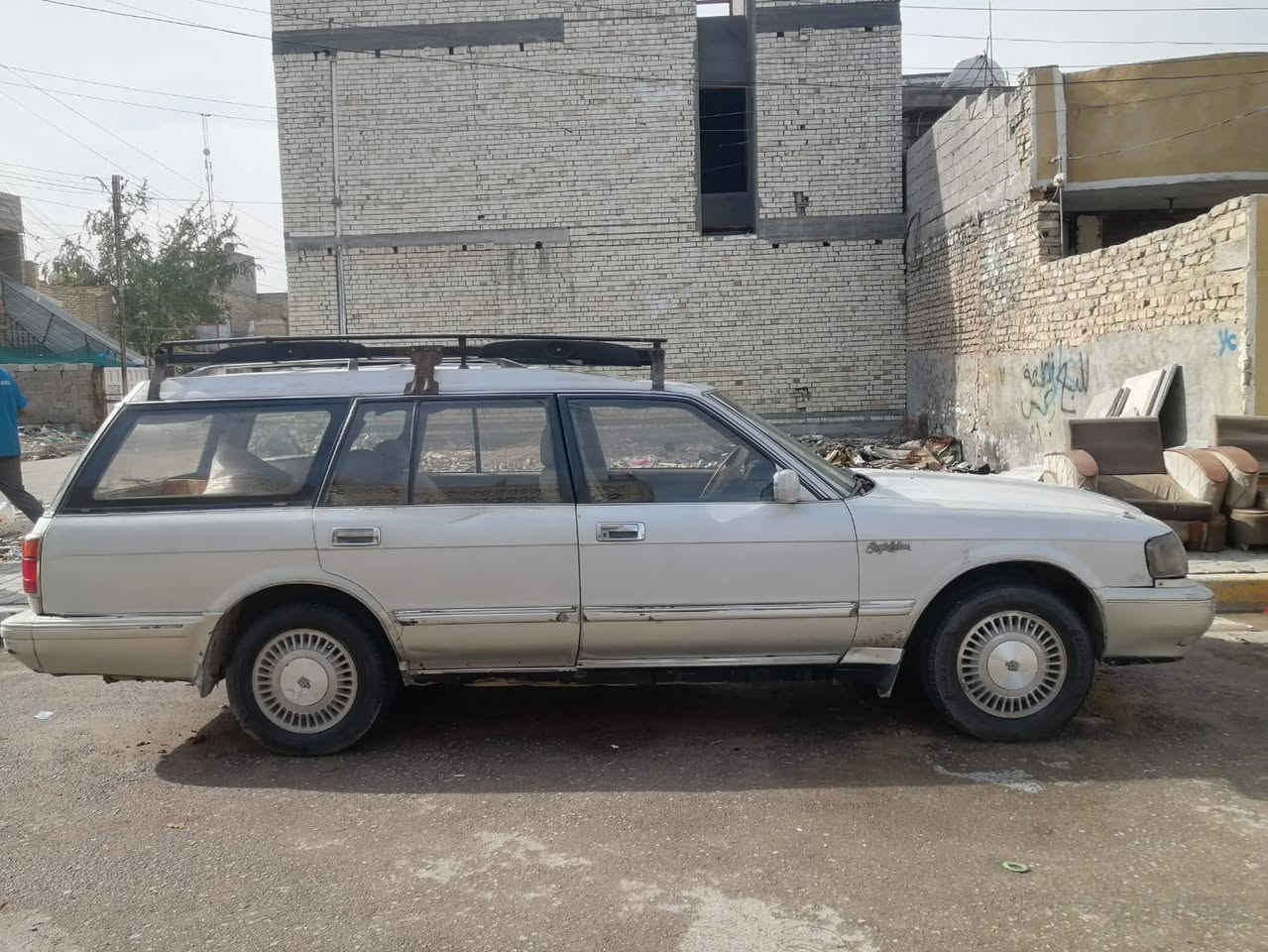 تويوتا كراون استيشن ابيض الون موديل 1990بسمي سياره جاهزه اي نقص مابيه مكينه فيفتي 2500 كير جديد كهربائيات كله شغاله سنويه الحد الشهر الرابع 2026 ديالى مشروع وطني عنواني بغداد الحسينيه السعر 62$
هاتف ***********
