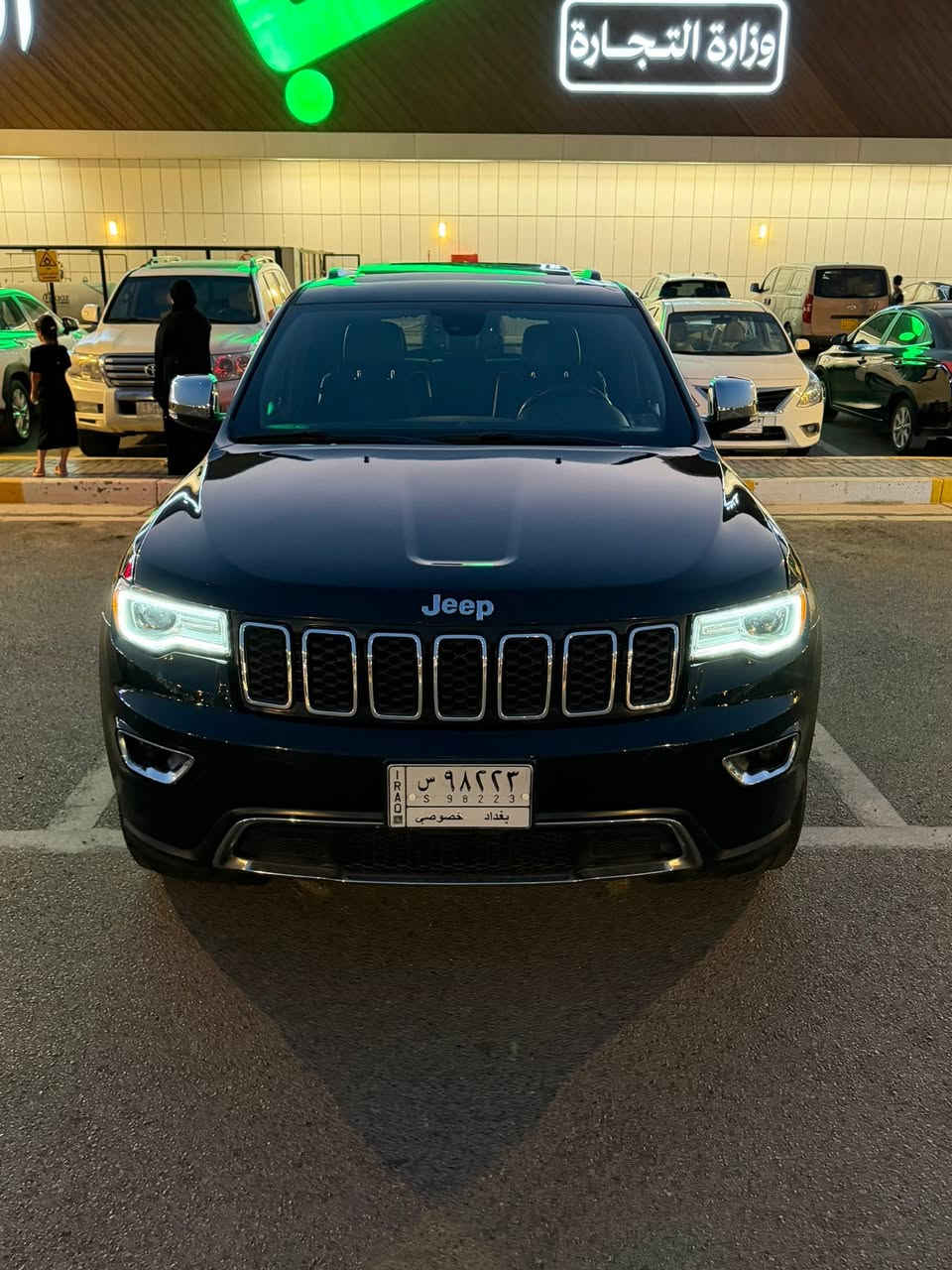 جيب 2020  امريكي
حادث جاملغ وبنيد 

.............

لمواصفات: 

٦سلندر محرك(٣٦٠٠)

بصمة

بانوراما

رادار مانع اصتدام امامي و خلفي 

كراسي اثنين كهرباء

كراسي(تدفئة+تبريد)

كرسي خزن(ميموري 

تشغيل عن بعد

نظام_خرائط(نظام ملاحة)_Navigatio

كامرة خلفية دوارة اصلية

صندوك كهرباء

استيرن كهرباء

استيرن تدفئة

شفتات كير بالاستيرن

نظام إطفاء المحرك فقط عند الوقوف واعادة تشغيل المحرك عند المشي AUTO START

نضام اقتصادي ECO

 حساس امامي

مري كهرباء (شفط) AUTO

#مري_جانبي_تدفئة

#مرايا_جانبية_حساسة_للضباب_تعمل_تلقائياً

اشارة بالمري 

لايت عدسة دخاني زنون(عالي+ناصي)   
السعر215
رقم الهاتف    ***********
