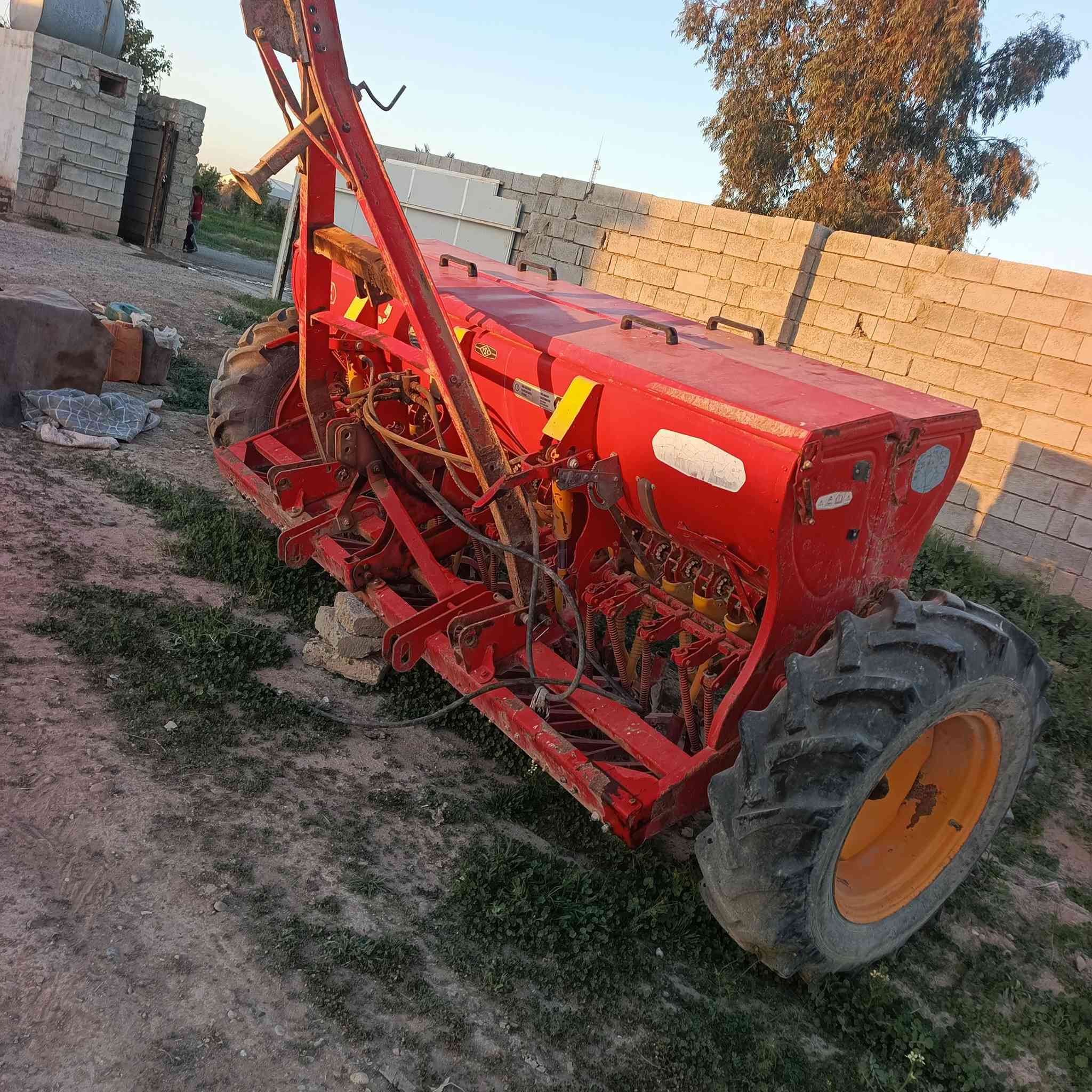 سلام عليكم للبيع طابعة شكلك جديدة أصلي السعر 40 ورقة وبيها مجال عنوان سامراء ***********
