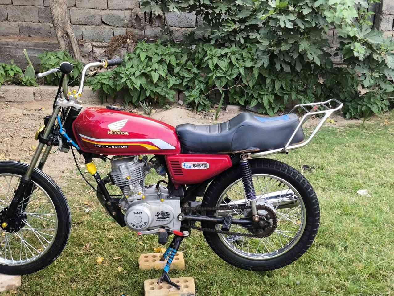 سلام عليكم دراجه ارشه للبيع تعمير السعر 300وبيها مجال كربلاء طويريج رقمي *********** مستعجل عله بيعته

