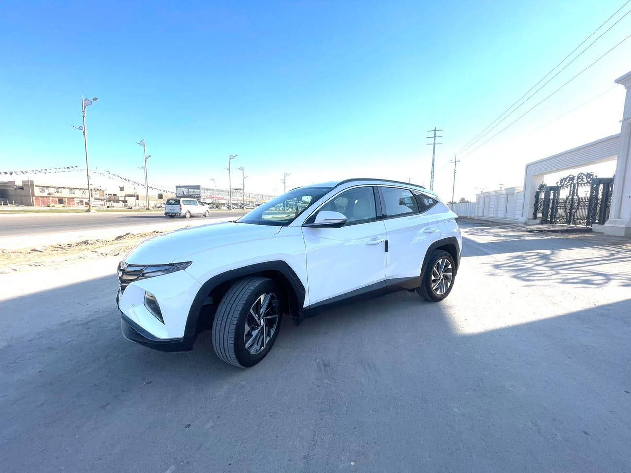 للبيع او مراوس حسب القناعة
توسان2024خليجي مكفولة من الصبغ بيها مكانين بارد كلش صغار ماشية28 رقم بغداد وهزه جديد فول بدون بنوراما مدوشمة وجاهزه ترايها يخبل مكاني بصويرة والسعر208 للستفسار***********
