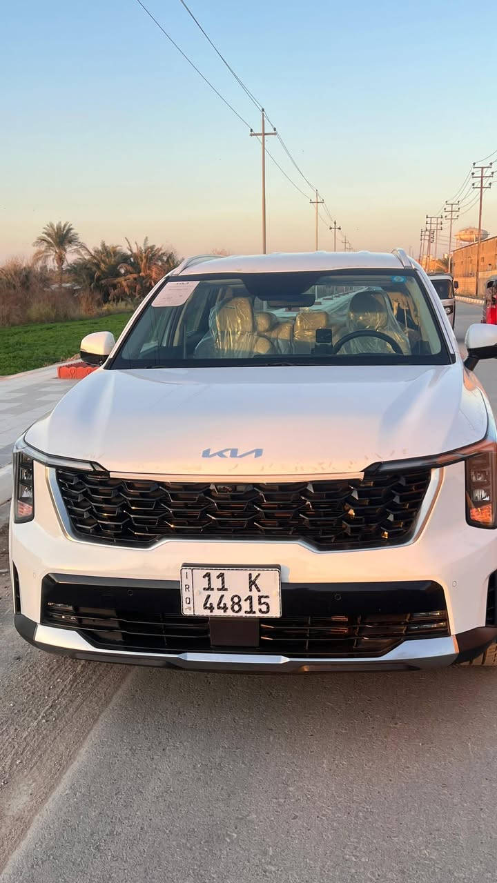 سورنتو 2025 محرك 6 سلندر وكالة كيا الدوليا ماشيه 9800 قابله للزياده فئة بلص بالضمان 4 تبديلات دهن مجانيه من الوكالة
السياره 4 كامرات رؤيه محيطيه 360 درجه 
داتا شو 
رادار تفاعلي 
وتمشي بالريمونت
كير ماوس
كشنات مخمل وقماره حديد 

ومعروفة مواصفات كيا الدوليه 

السعر 340$ 
للتواصل متواجد ع المسنجر و واتساب 
***********
مكان السيارة ذي قار قضاء الرفاعي

