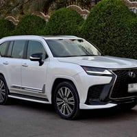 للبيع او مراوس  لكزز 2023 بلاتينيوم بريم فول مواصفات للاخير  رقم بغداد...