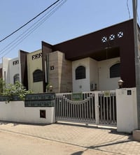 مجمع الأميرات الأولى • ٣٠٠م • ٤ غرف