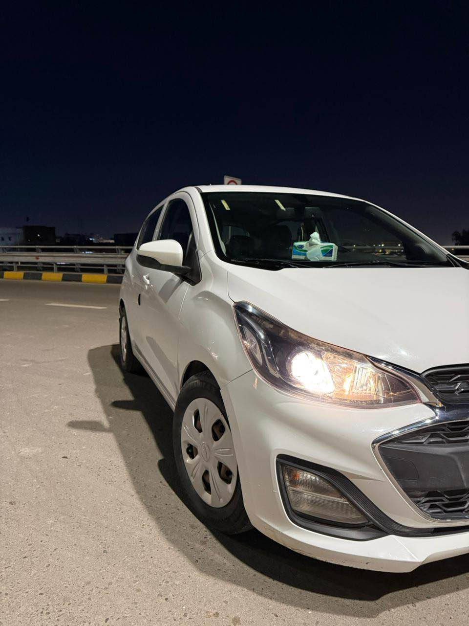 سبارك موديل 2020 خليجية

رقم بغداد
مكفولة بدون صبغ ماشية 68الف كيلومتر
كاملة بدون نقص جام كهرباء كل الابواب

كاميرا خلفية تحكم ستيرن فقط طخة بالباب الخلفي غير واضحة السيارة استخدام قليل جداً ونظيفة كلش 

السعر 105
مكانها بابل المركز

*********** حلة, بابل
